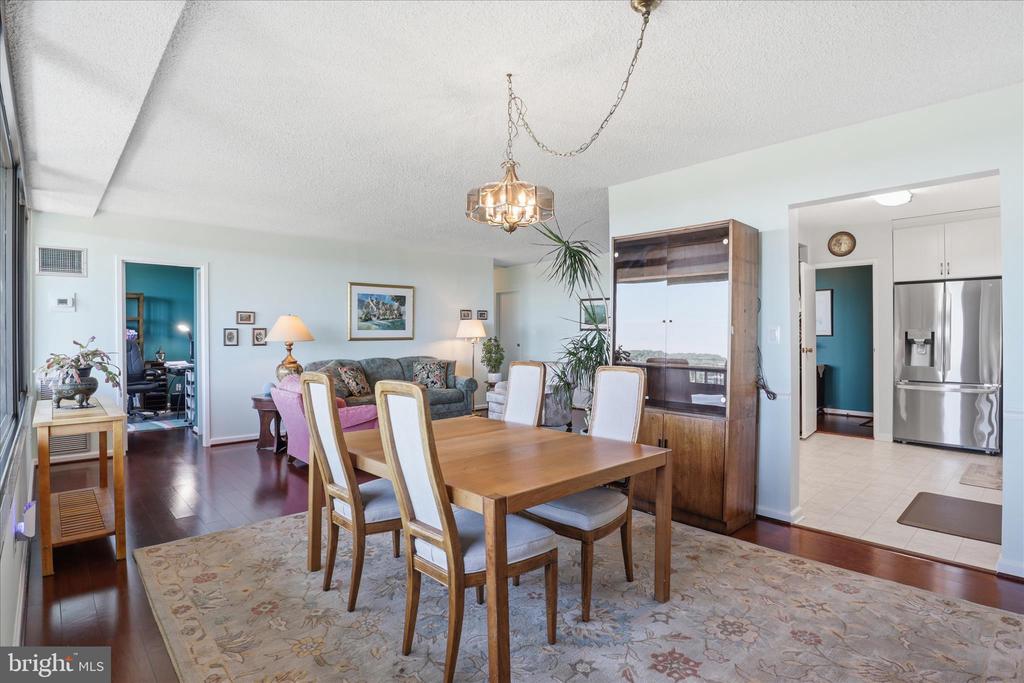 5500 HOLMES RUN PARKWAY 1406