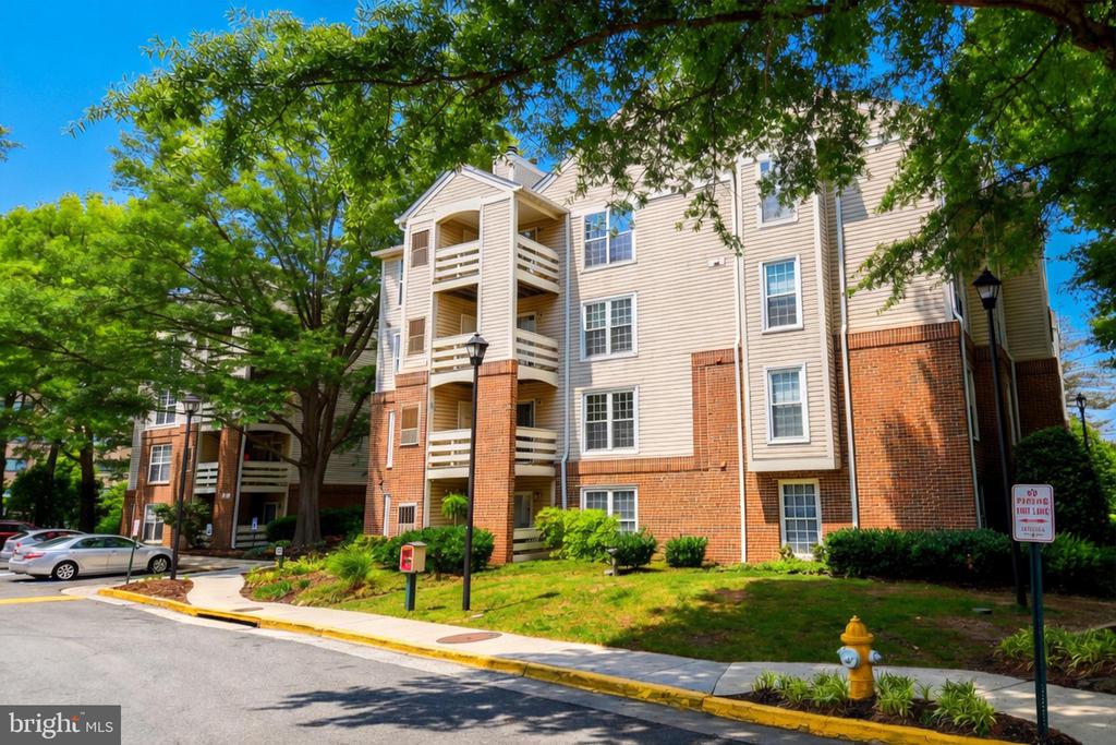 240 S REYNOLDS STREET 113