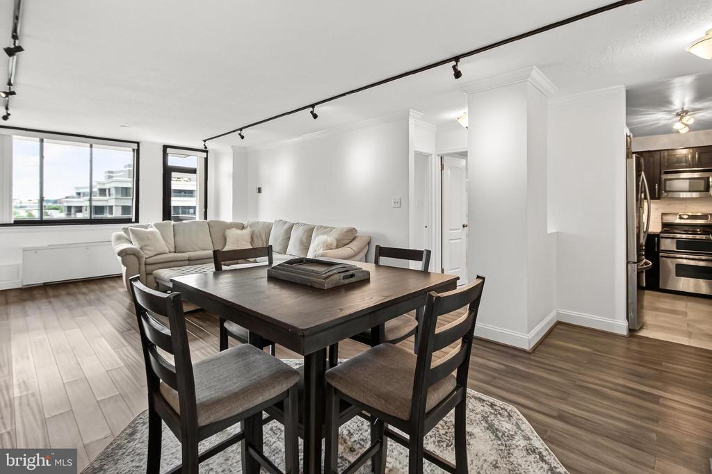 801 N PITT STREET N 910