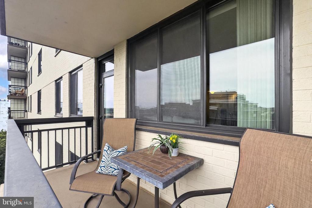 801 N PITT STREET N 910