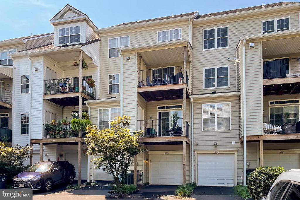 721 MASSEY LANE Unit: B