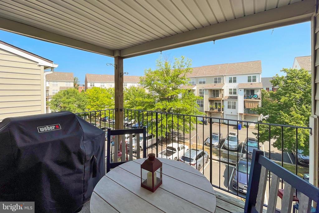 721 MASSEY LANE Unit: B