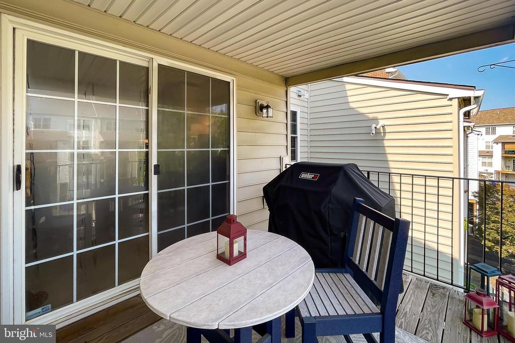 721 MASSEY LANE Unit: B