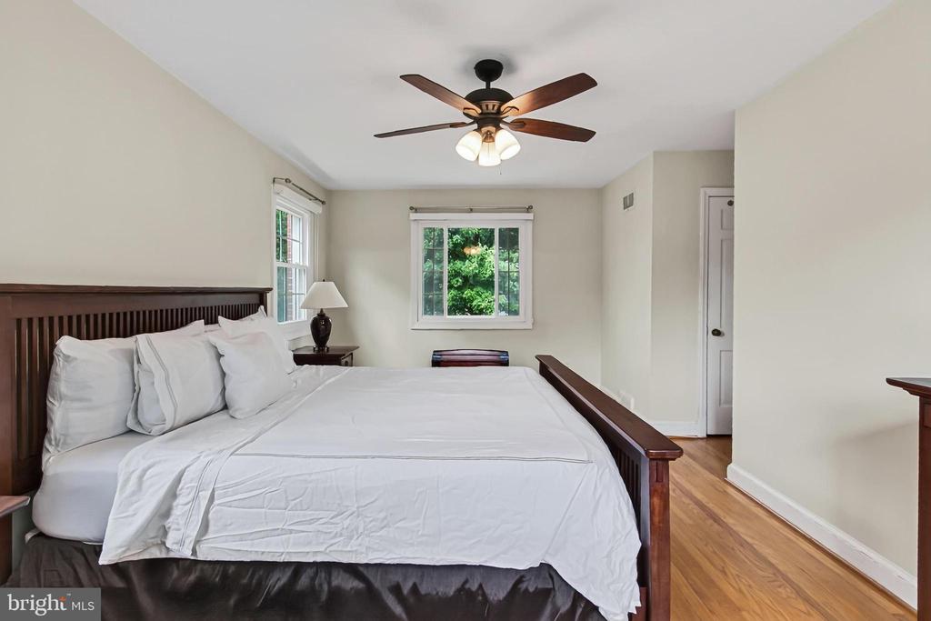 311 SKYHILL ROAD