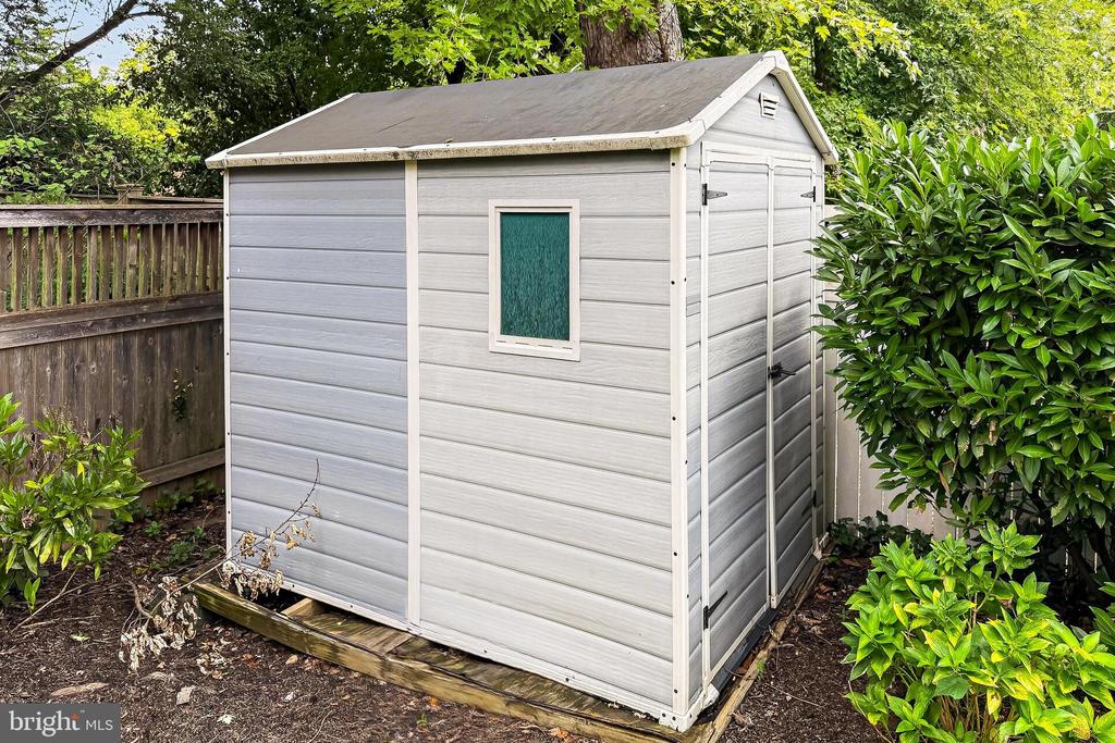 311 SKYHILL ROAD