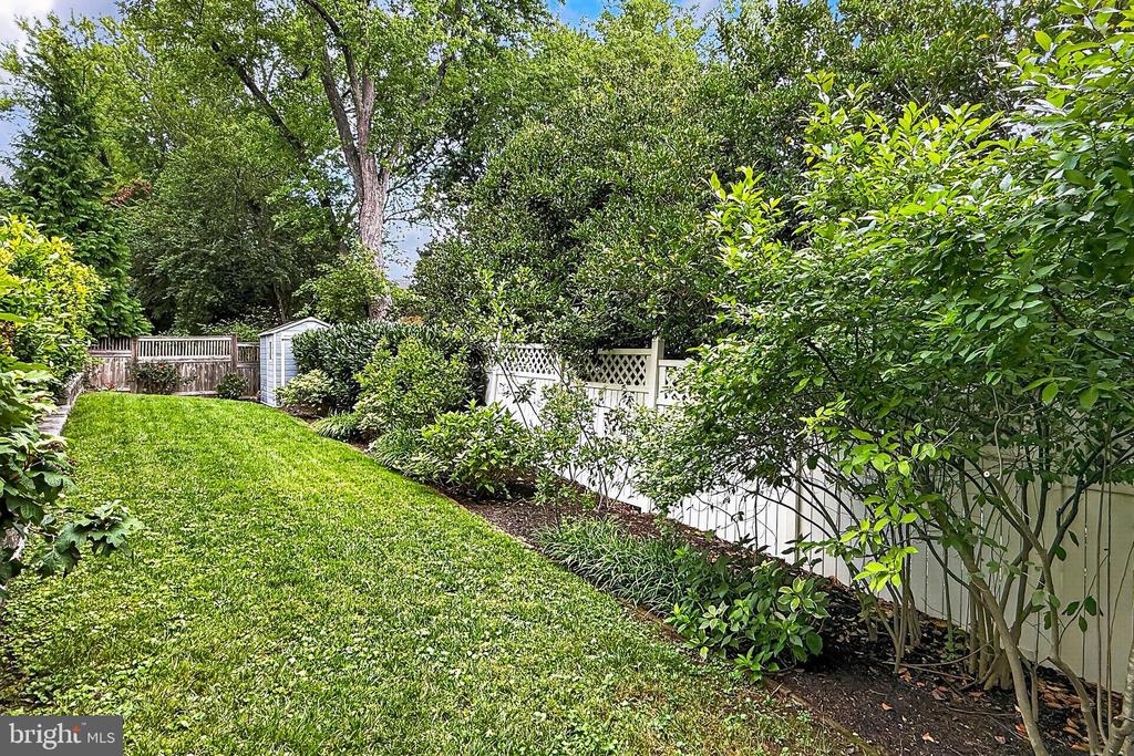 311 SKYHILL ROAD