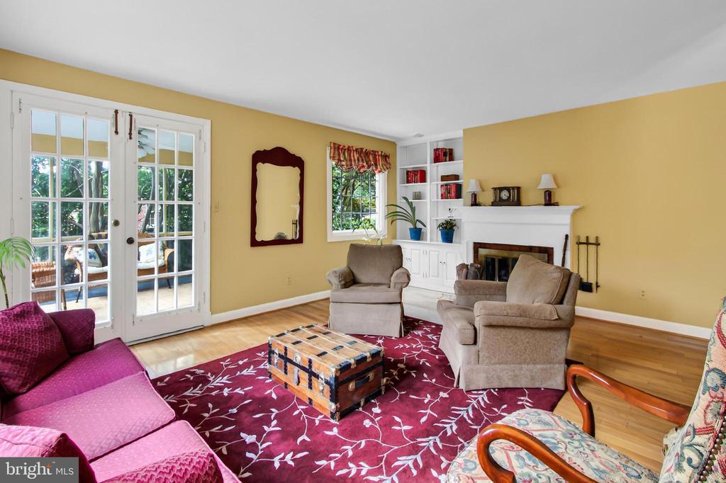 311 SKYHILL ROAD