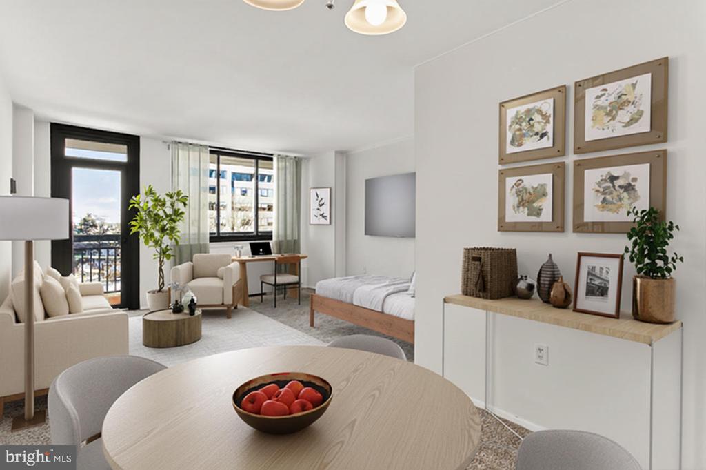 801 N PITT STREET Unit: 521
