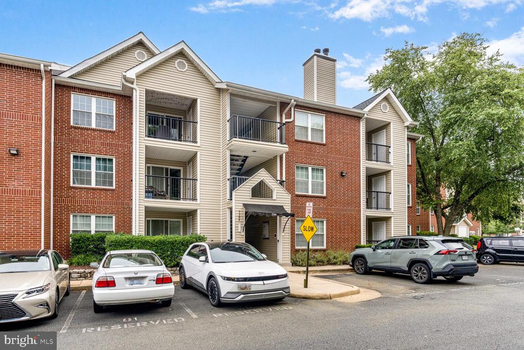3304 WYNDHAM CIRCLE 235
