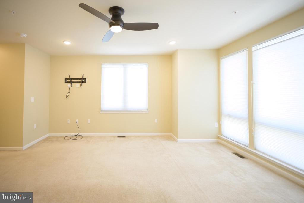 5130 CAMBRIA 101