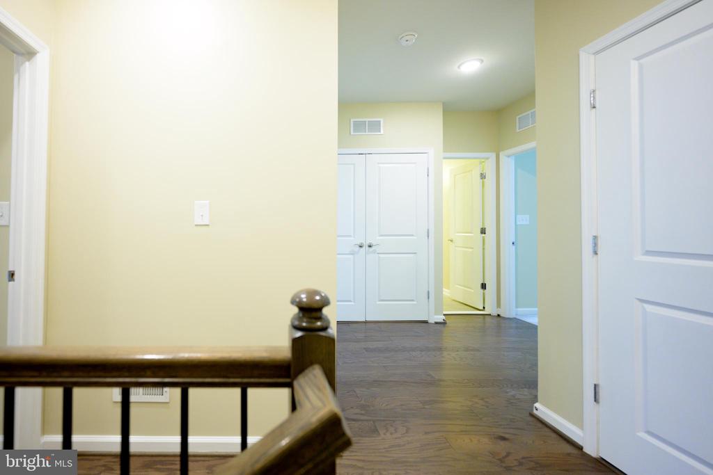 5130 CAMBRIA 101
