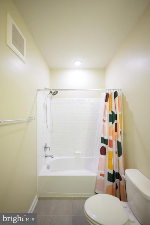 5130 CAMBRIA 101