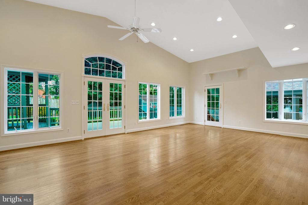 2510 PAGE TERRACE