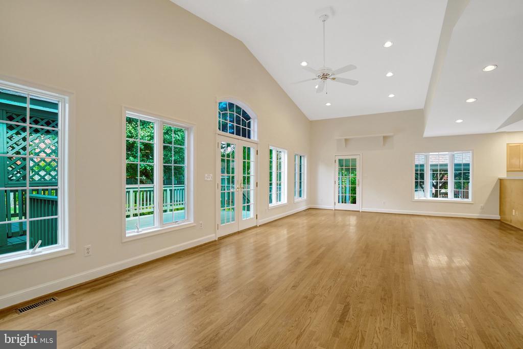 2510 PAGE TERRACE