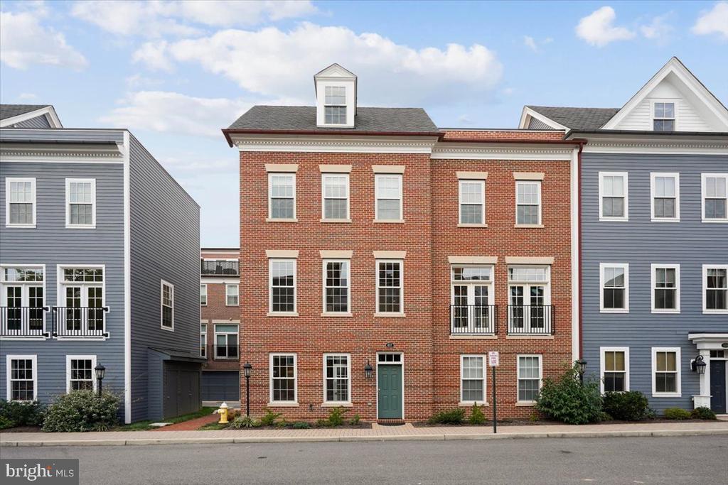 607 Second Street Alexandria VA