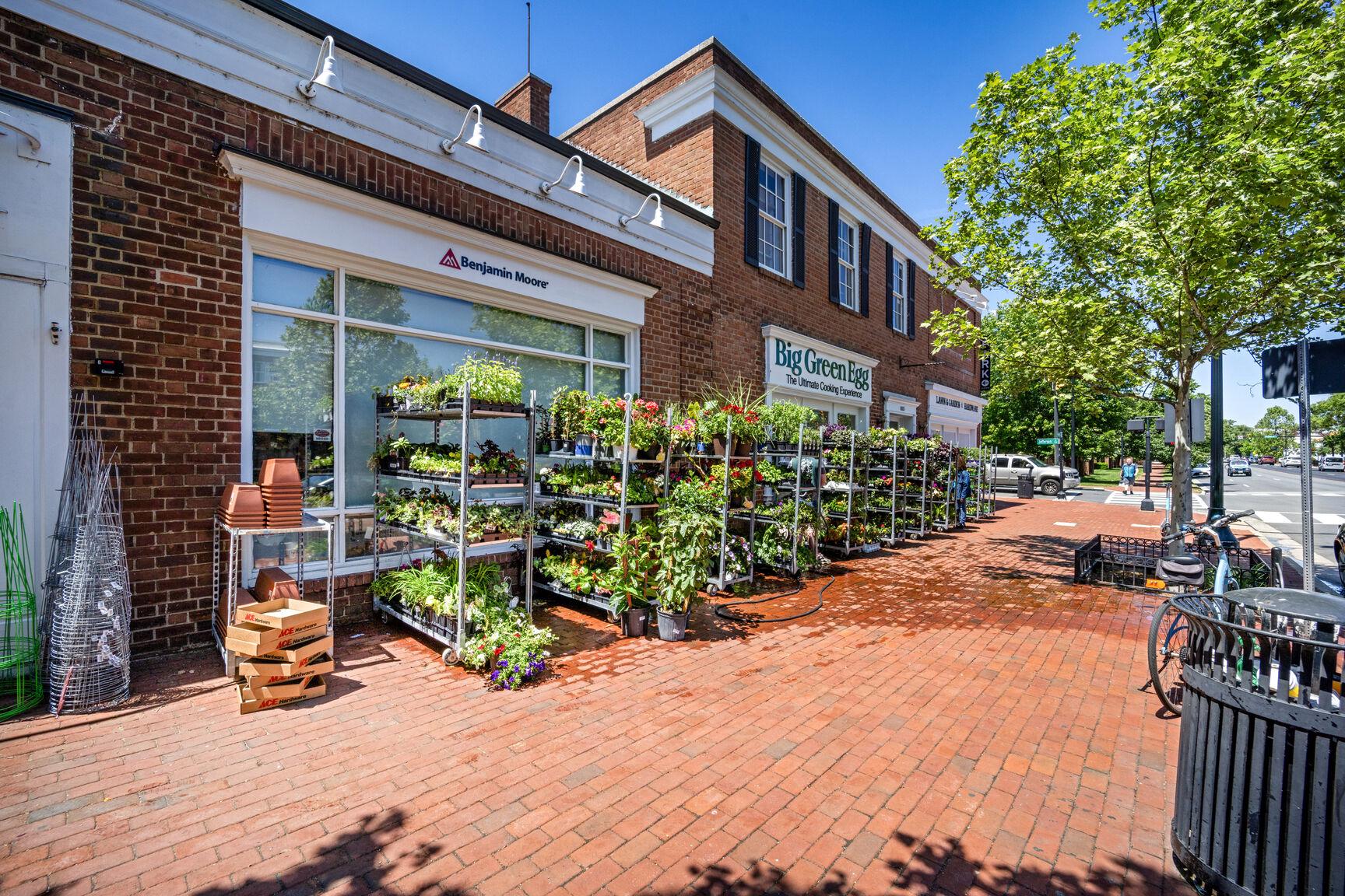 906 S WASHINGTON STREET Unit: 302