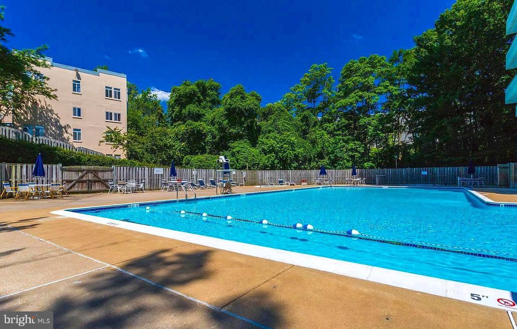 6301 STEVENSON AVENUE Unit: 110