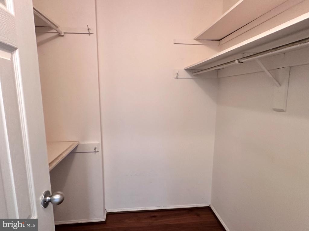 5500 HOLMES RUN PARKWAY Unit: 1412