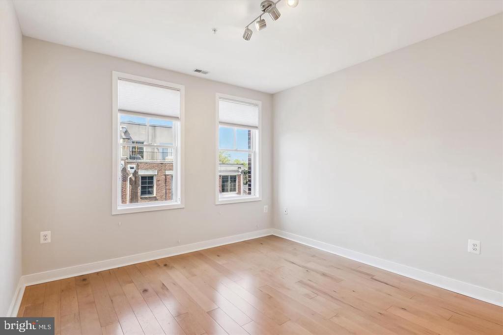 181 E REED AVENUE Unit: 305