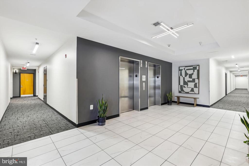 181 E REED AVENUE Unit: 305