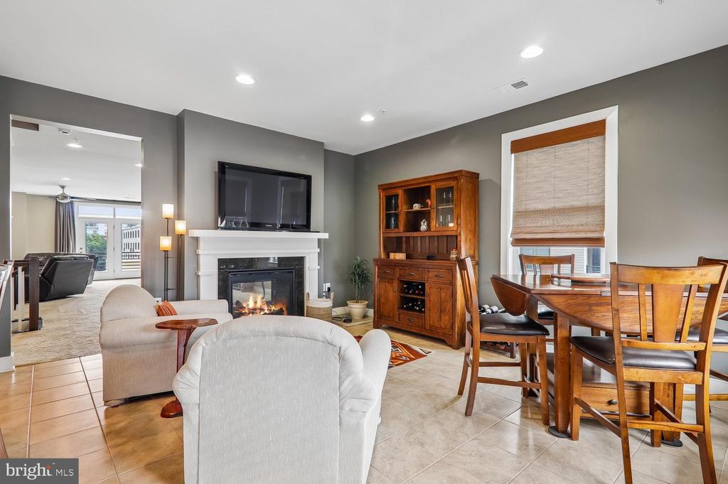 620 E HOWELL AVENUE Unit: 102