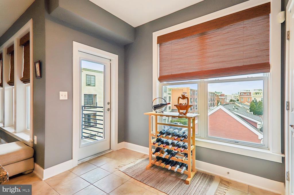 620 E HOWELL AVENUE Unit: 102