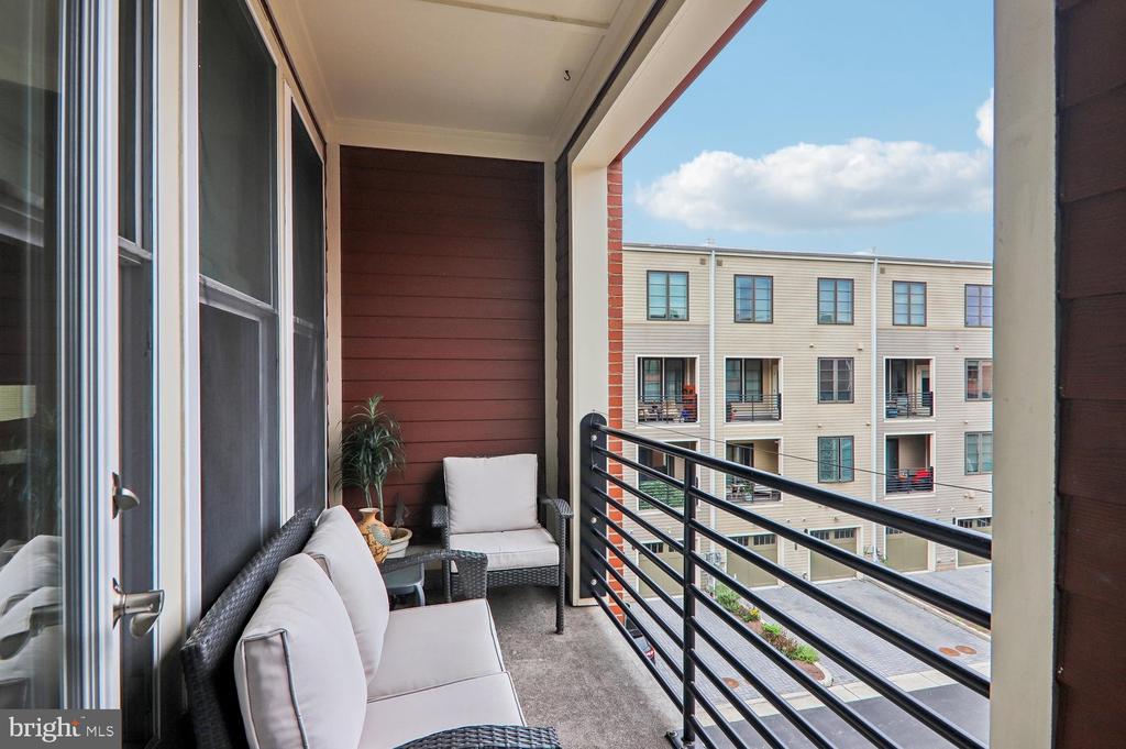 620 E HOWELL AVENUE Unit: 102