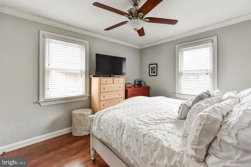 718 S WASHINGTON STREET Unit: 203