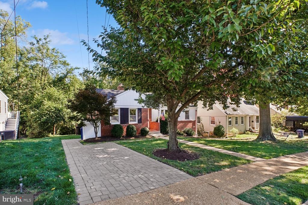 2811 OLD DOMINION BOULEVARD