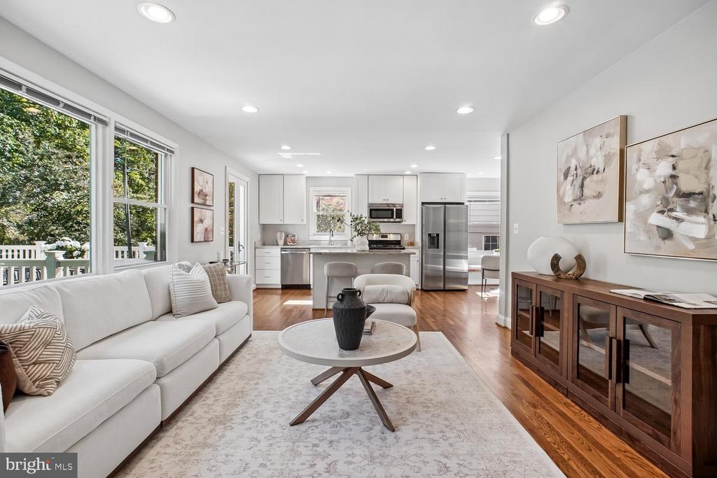 2811 OLD DOMINION BOULEVARD