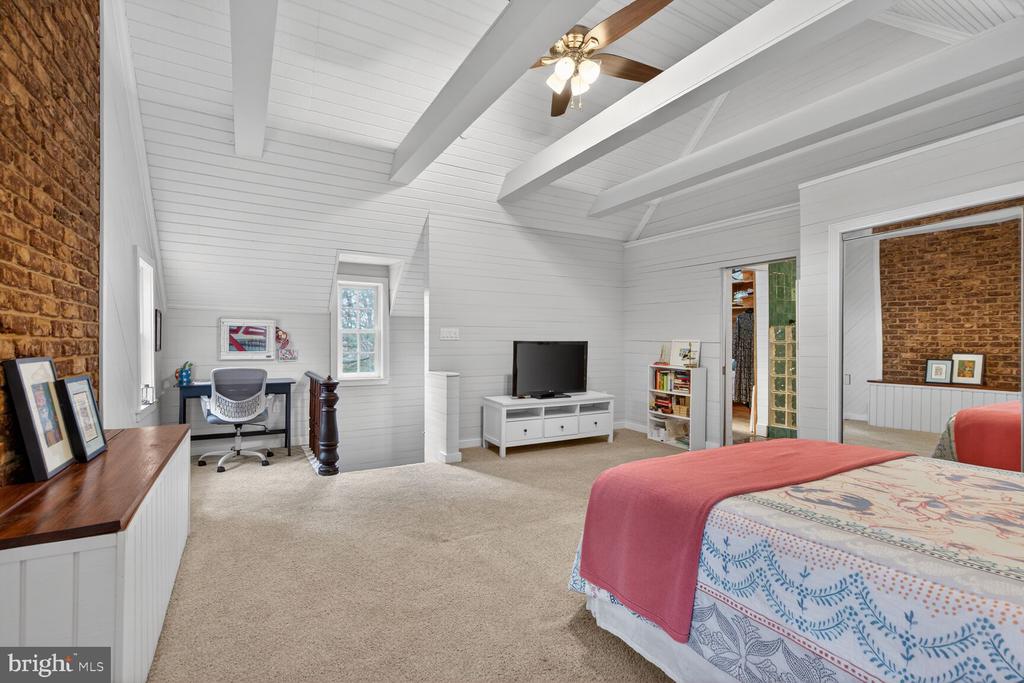 17641 RAVEN ROCKS ROAD