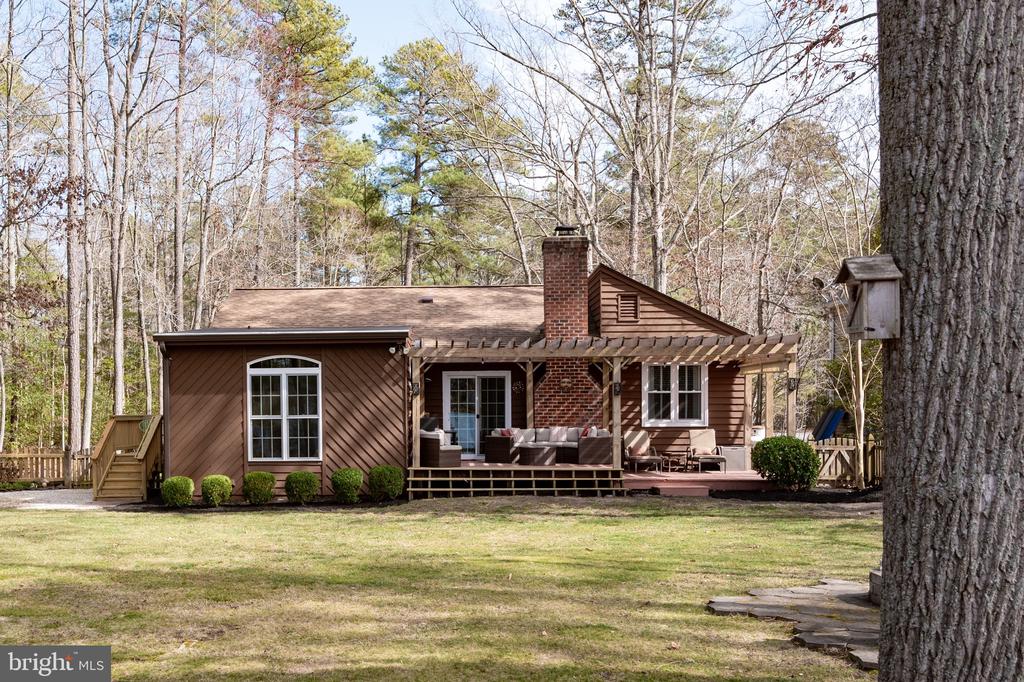 421 LOYALIST DRIVE