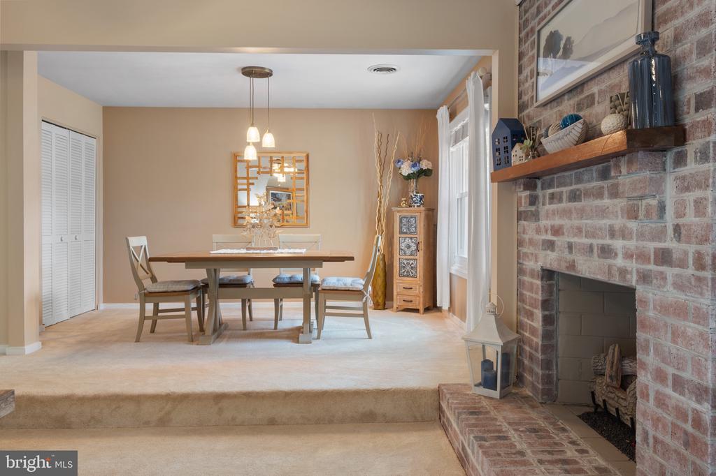 421 LOYALIST DRIVE