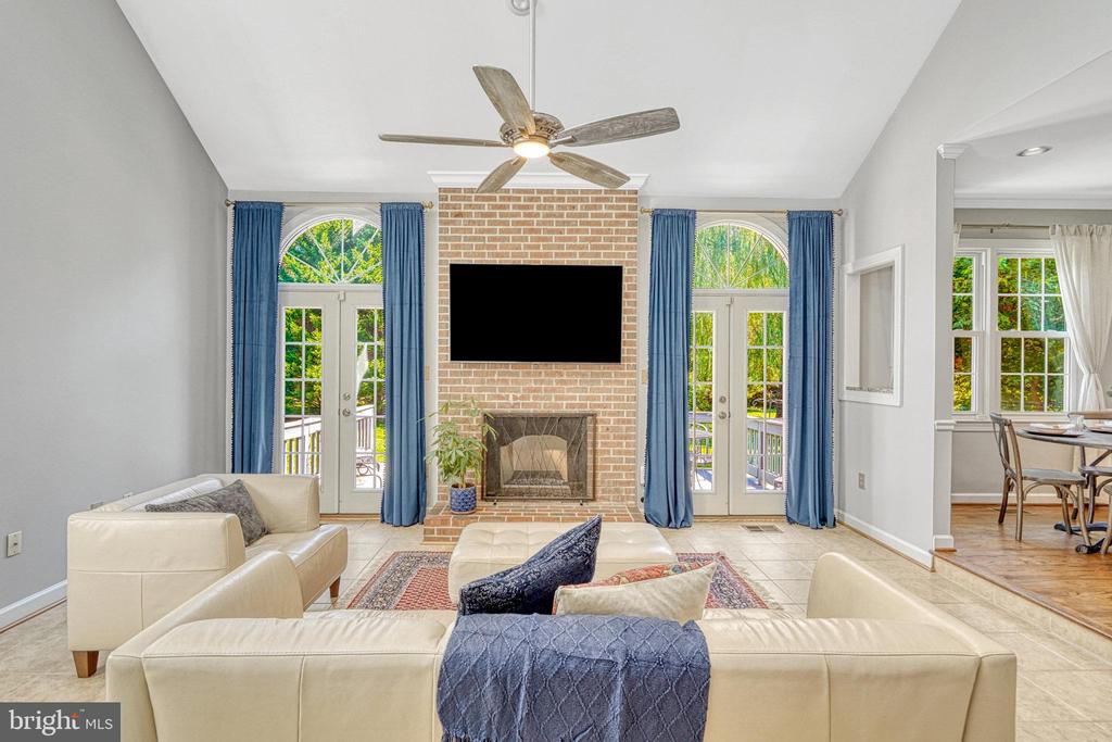 7 BROOKSHIRE DRIVE