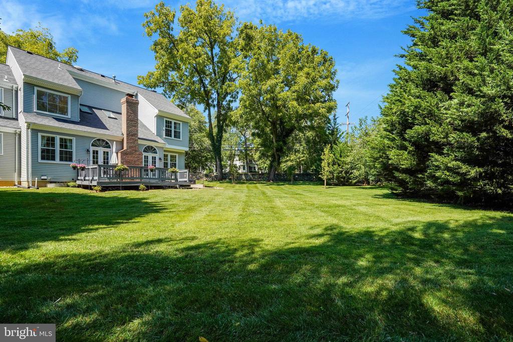 7 BROOKSHIRE DRIVE