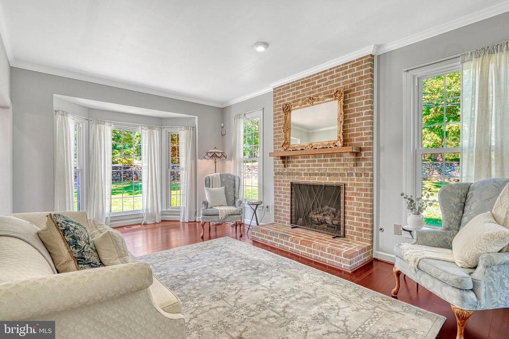 7 BROOKSHIRE DRIVE