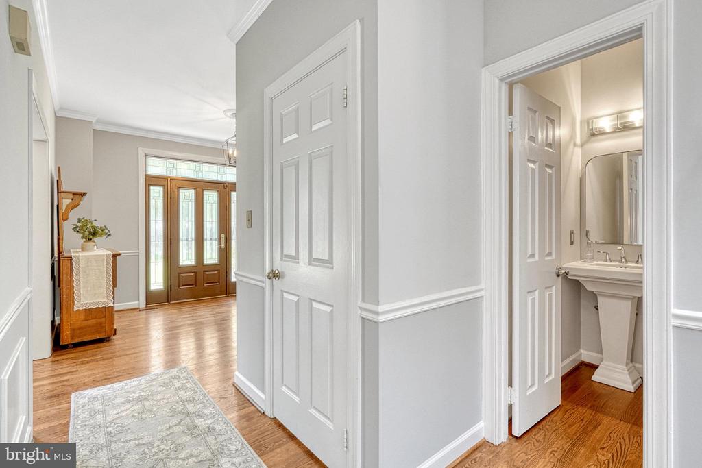 7 BROOKSHIRE DRIVE