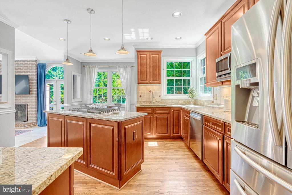 7 BROOKSHIRE DRIVE