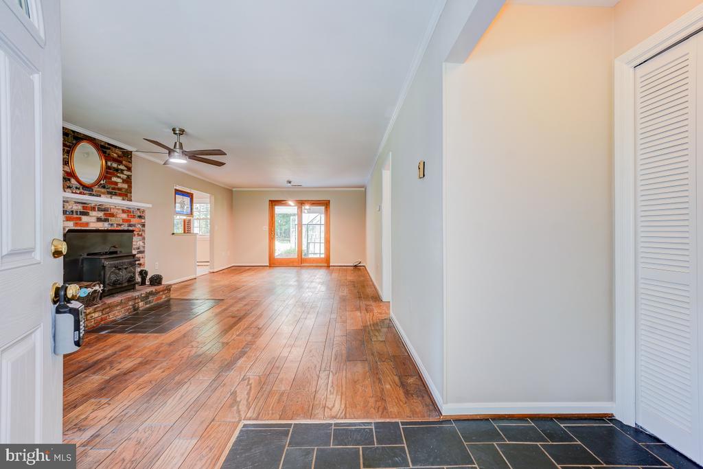5127 ALBRECHT LANE