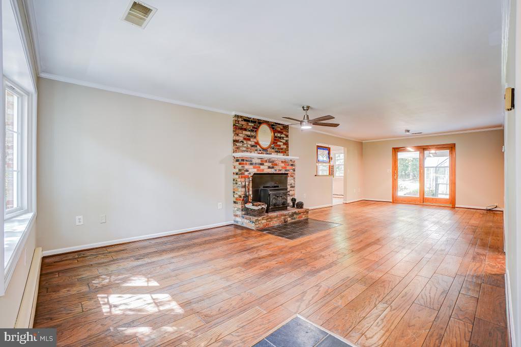 5127 ALBRECHT LANE