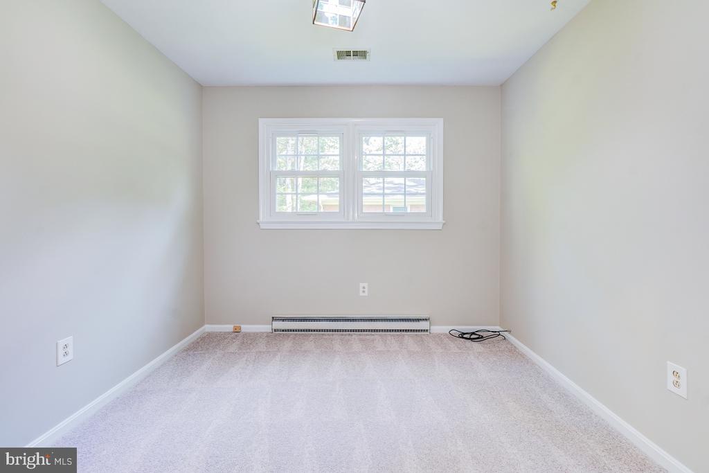 5127 ALBRECHT LANE