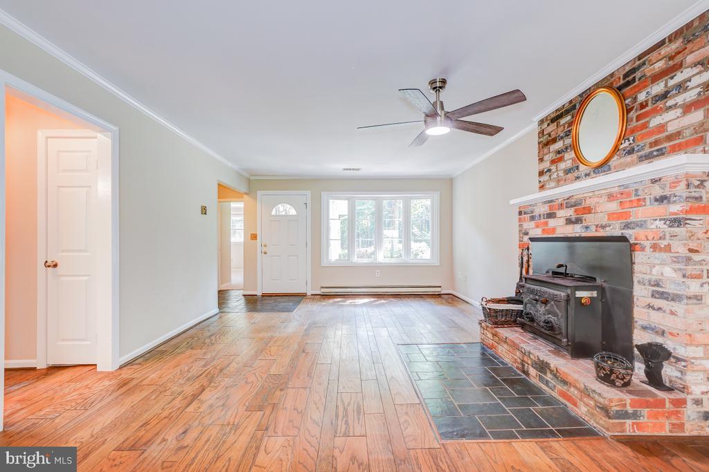 5127 ALBRECHT LANE