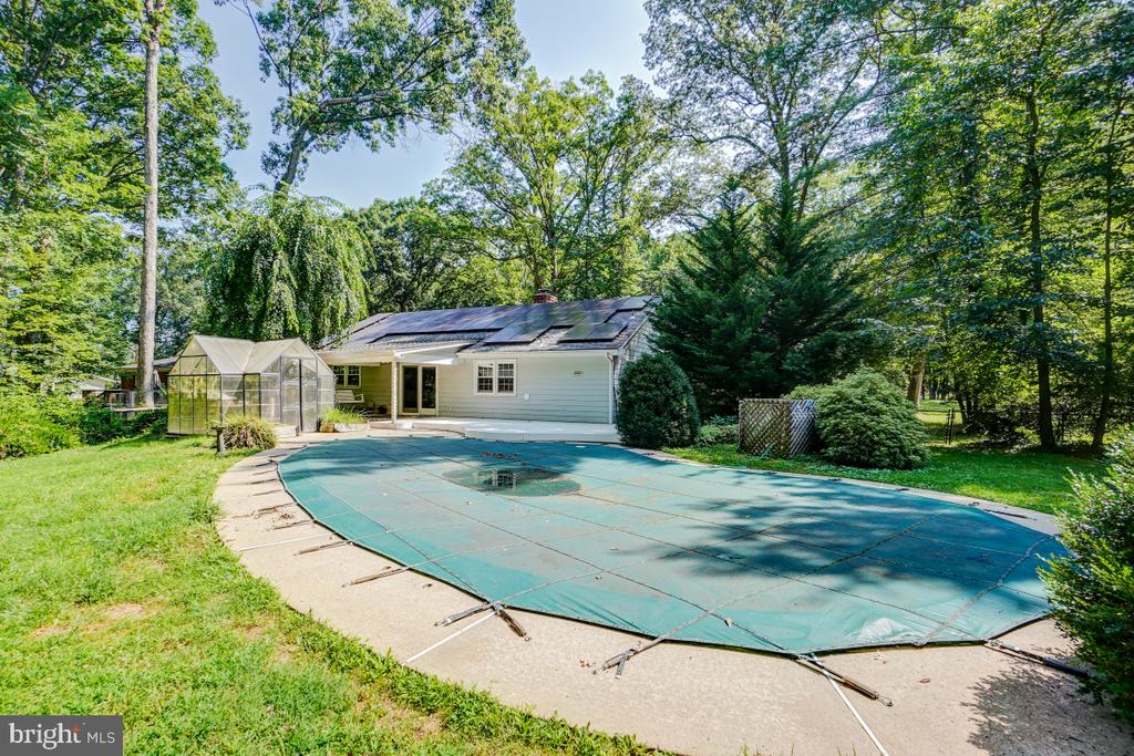 5127 ALBRECHT LANE
