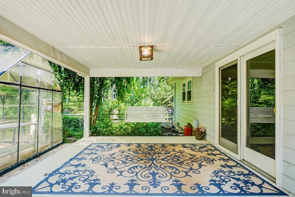 5127 ALBRECHT LANE