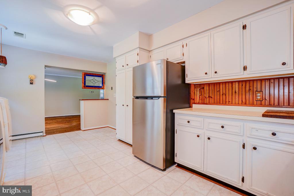 5127 ALBRECHT LANE
