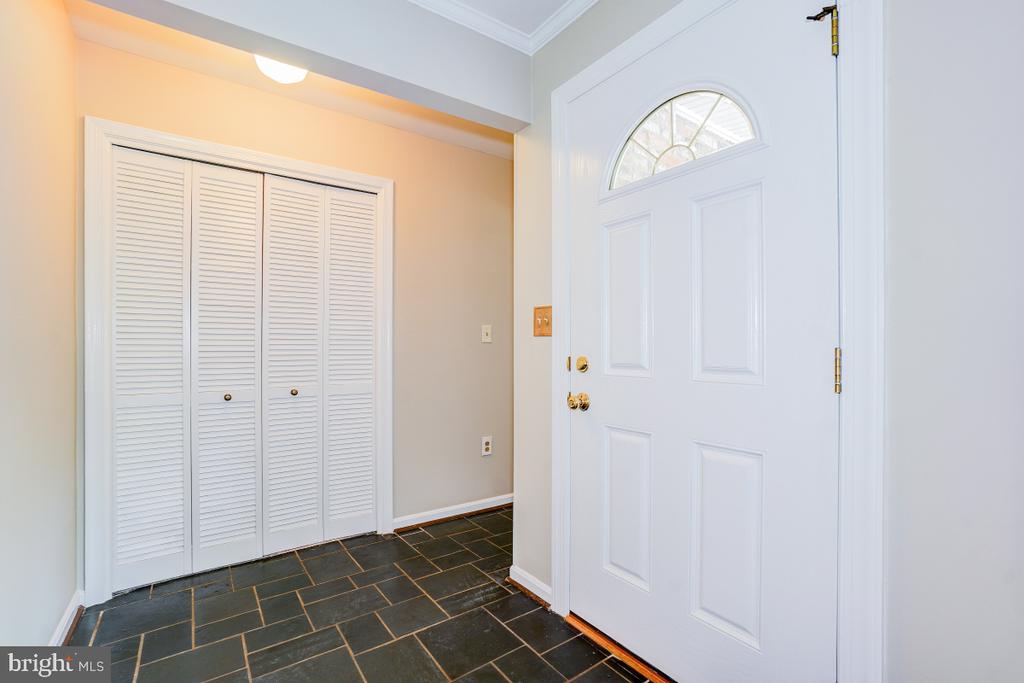 5127 ALBRECHT LANE