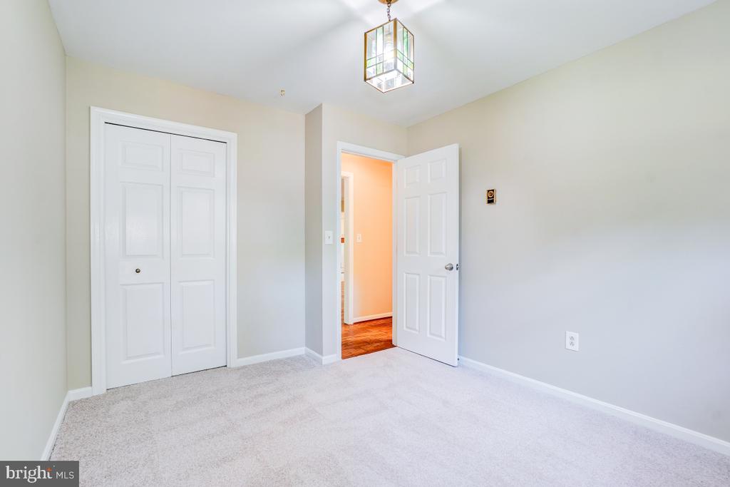 5127 ALBRECHT LANE