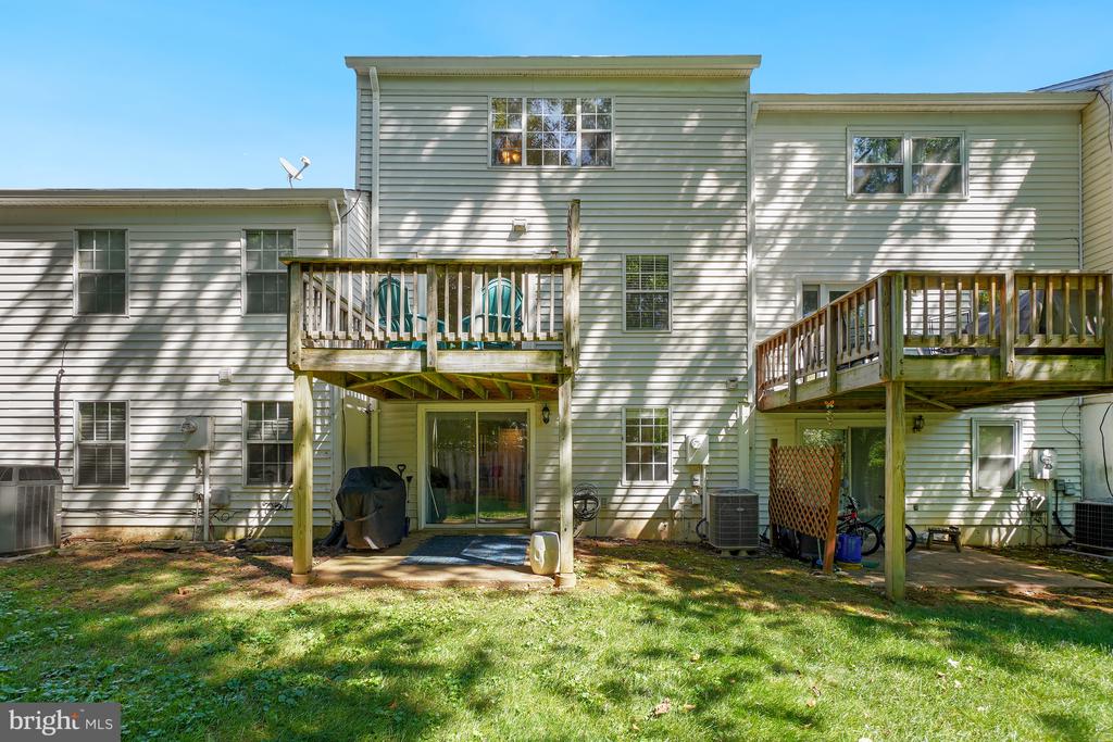 186 FAIRFIELD DRIVE