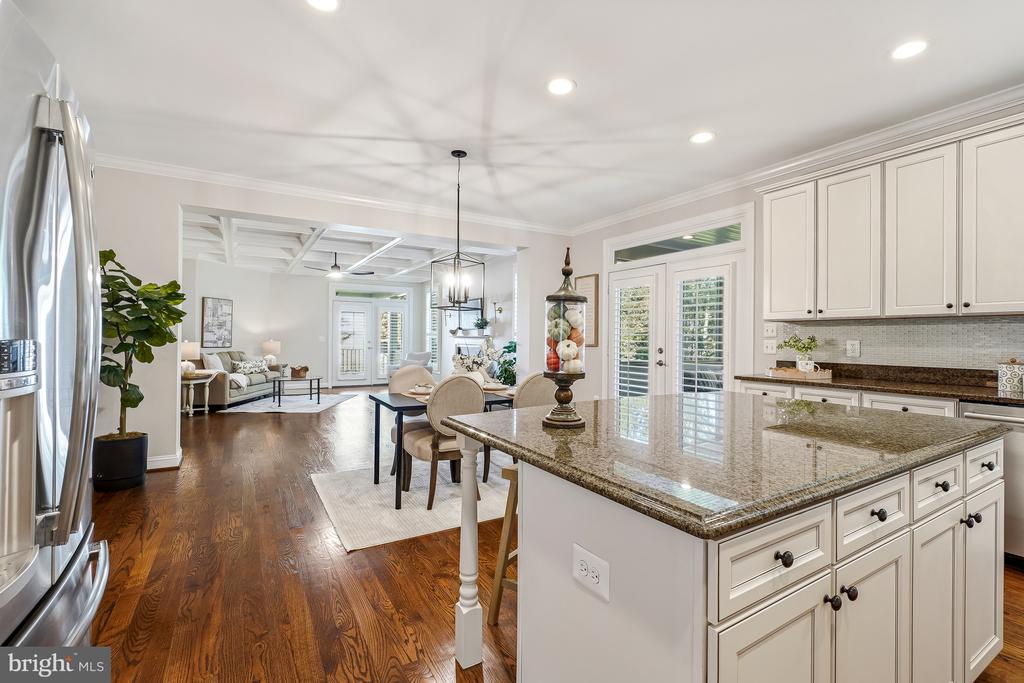 4470 SPRING RUN ROAD