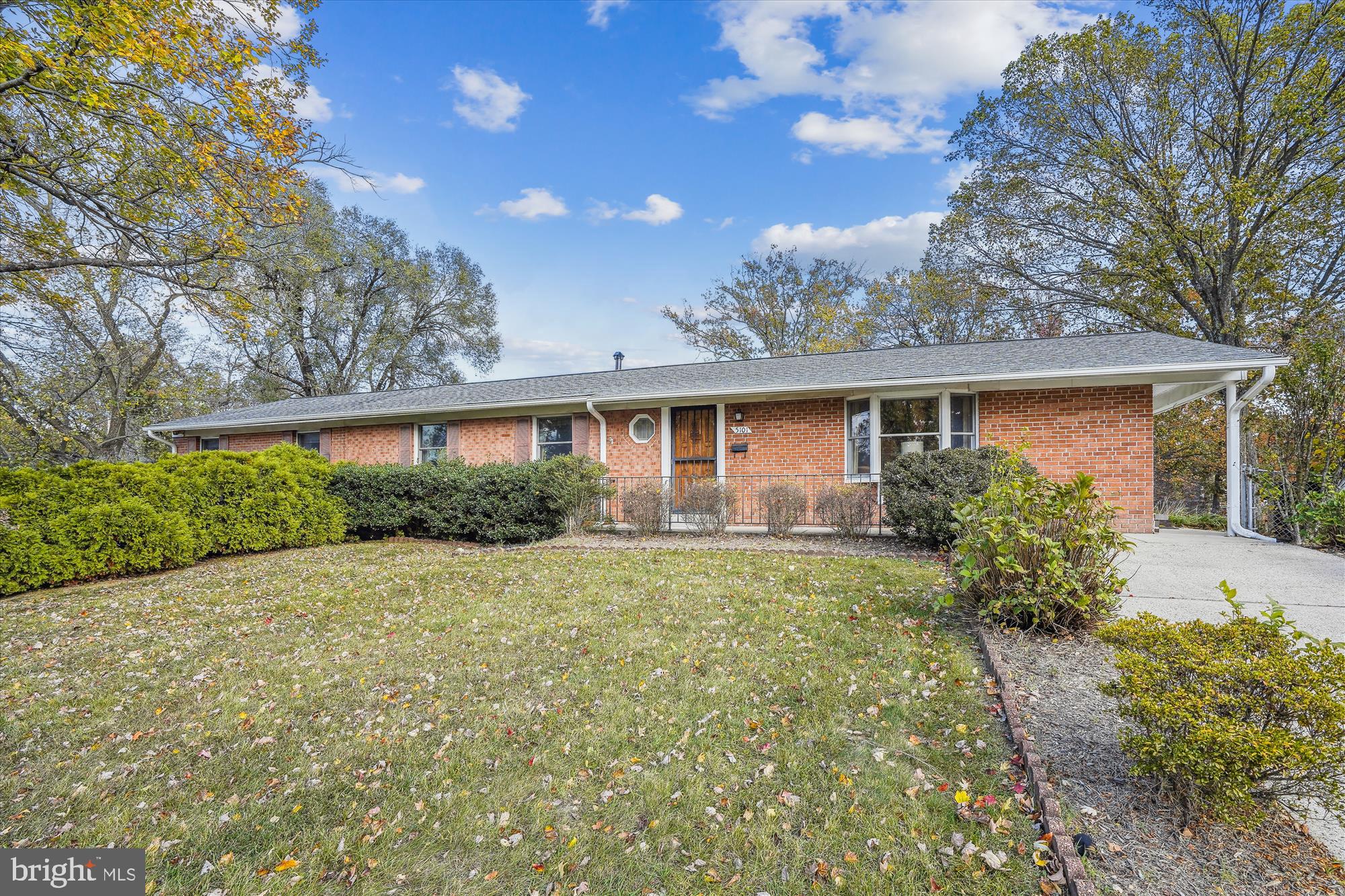 5101 Ampthill Dr